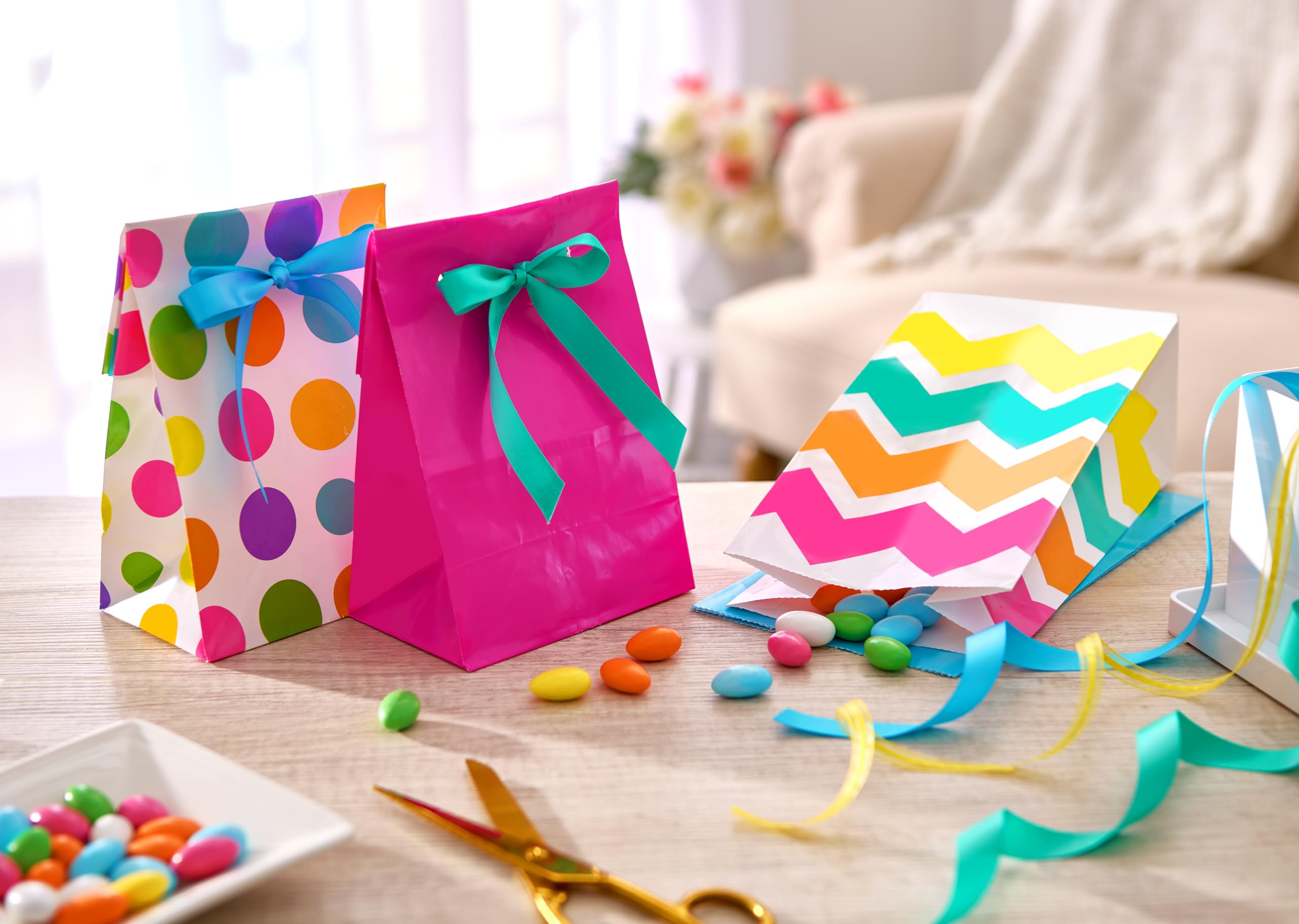 American Greetings 10" 16-Count Lunch Bags - Image 6
