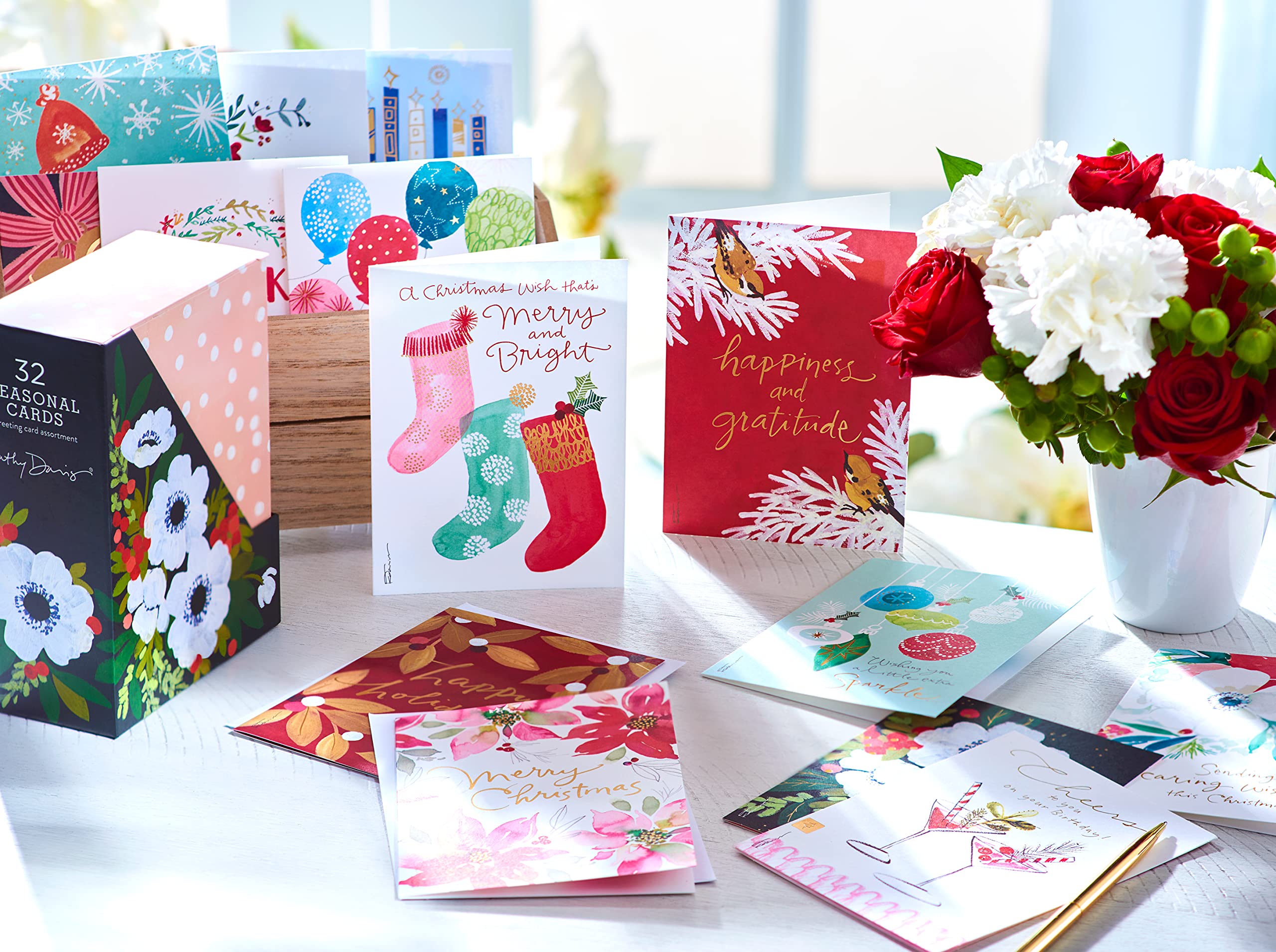 American Greetings Deluxe Christmas and Holiday Cards with Keepsake Box, Kathy Davis Designs (32-Count) - Image 11