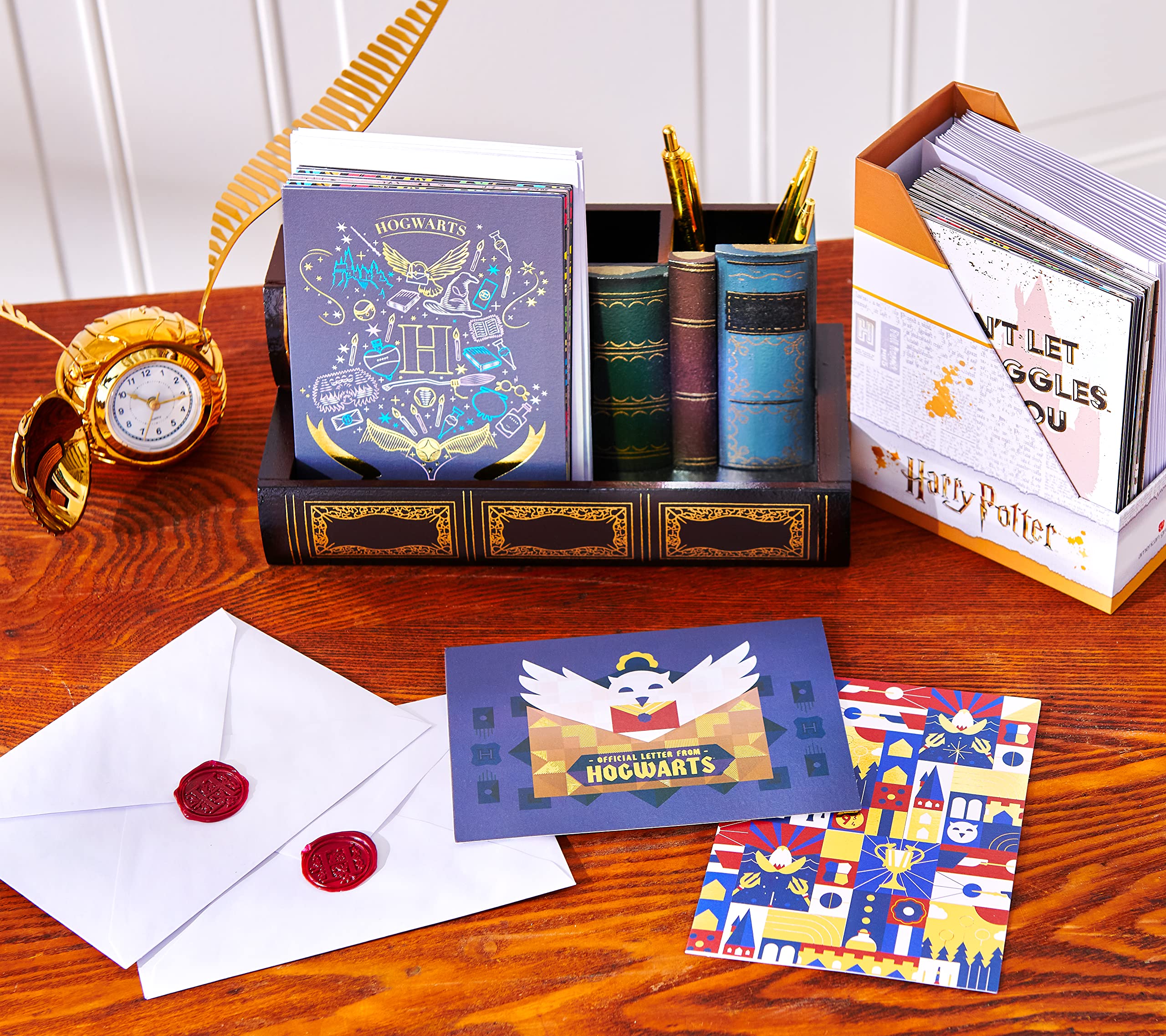 American Greetings Deluxe Harry Potter Card Bundle with Envelopes, Birthday and All-Occasion (32-Count) - Image 4